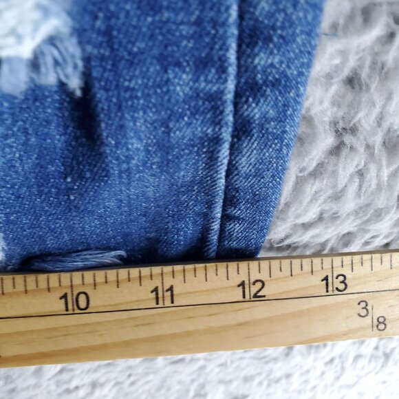 Risen Jeans Womens Jeans Size 15/32 Blue Distressed Flare Frayed Hem Stretch - Picture 8 of 11